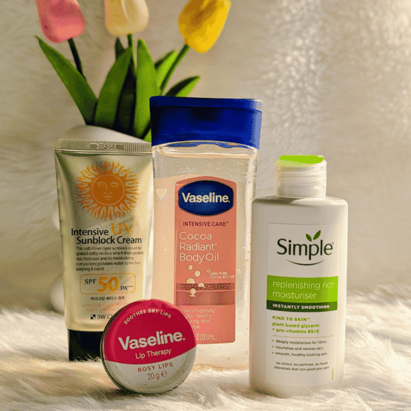 Winter combo 2 ( Body oil+simple moisturizer+Vaseline lip therapy +3w sunblock)