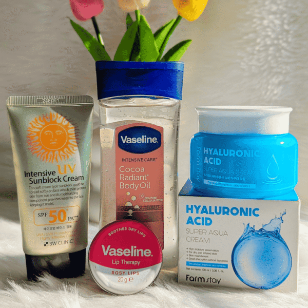 Winter combo 3 ( Body oil+Farmstay Hyaluronic moisturizer+Vaseline lip therapy +3w sunblock)
